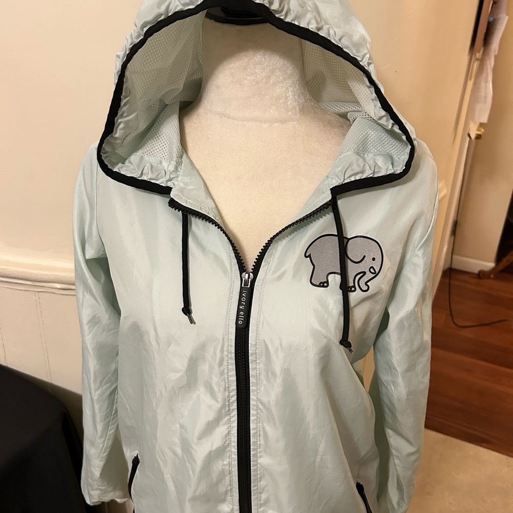 Ivory Ella Mint Green Hooded Windbreaker/Rain Jacket/Size XSMALL